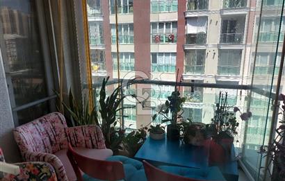ATAŞEHİR YENİŞEHİR DE GÜVENLİKLİ HAVUZLU SİTEDE 3+1 SATILIK DAİRE 