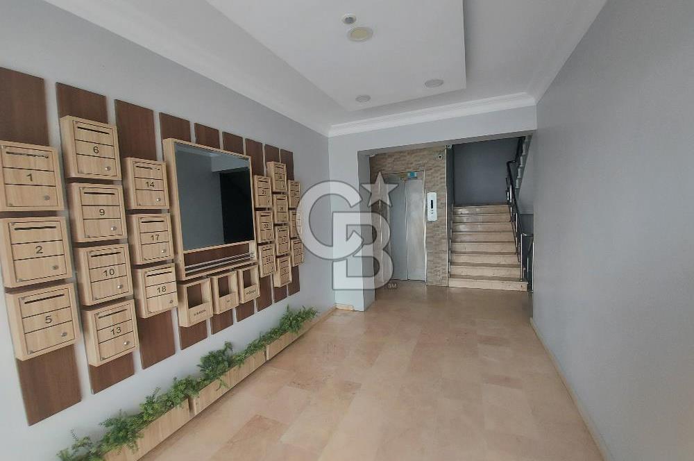 ATAŞEHİR YENİŞEHİR DE GÜVENLİKLİ HAVUZLU SİTEDE 3+1 SATILIK DAİRE 