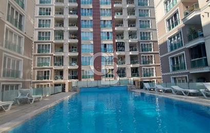 ATAŞEHİR YENİŞEHİR DE GÜVENLİKLİ HAVUZLU SİTEDE 3+1 SATILIK DAİRE 