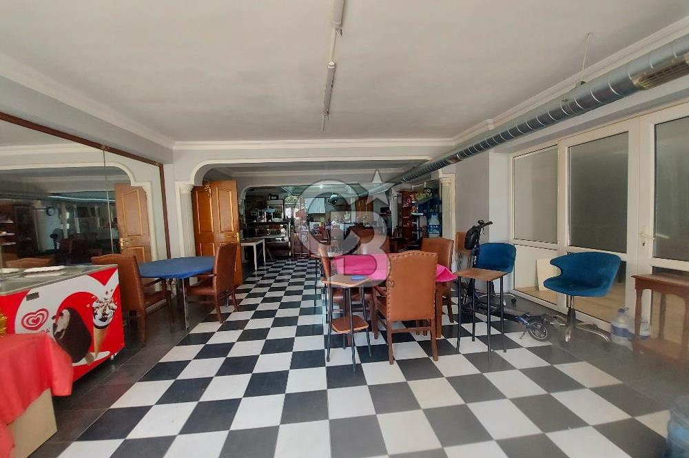 ATAŞEHİR YENİŞEHİR DE GÜVENLİKLİ HAVUZLU SİTEDE 3+1 SATILIK DAİRE 