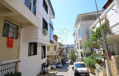 BALÇOVA EĞİTİM MAHALLESİNDE SATILIK ARA KAT FIRSAT DAİRE 