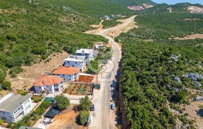 CB ARDENDEN ANTALYA KAŞ AĞULLUDA 2 KATLI BAHÇELİ SATILIK EV