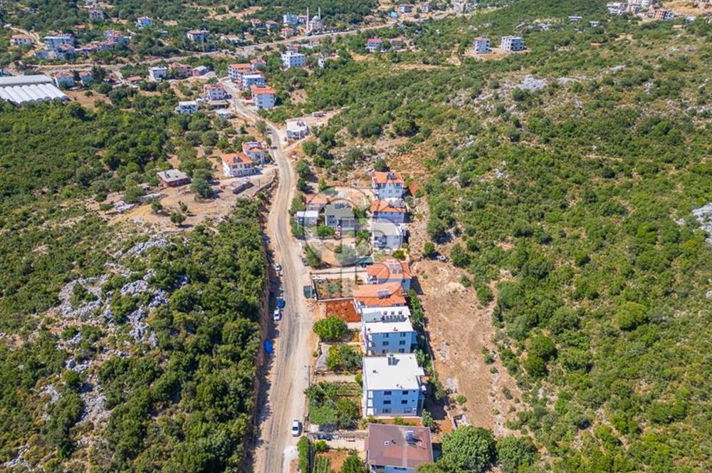 CB ARDENDEN ANTALYA KAŞ AĞULLUDA 2 KATLI BAHÇELİ SATILIK EV
