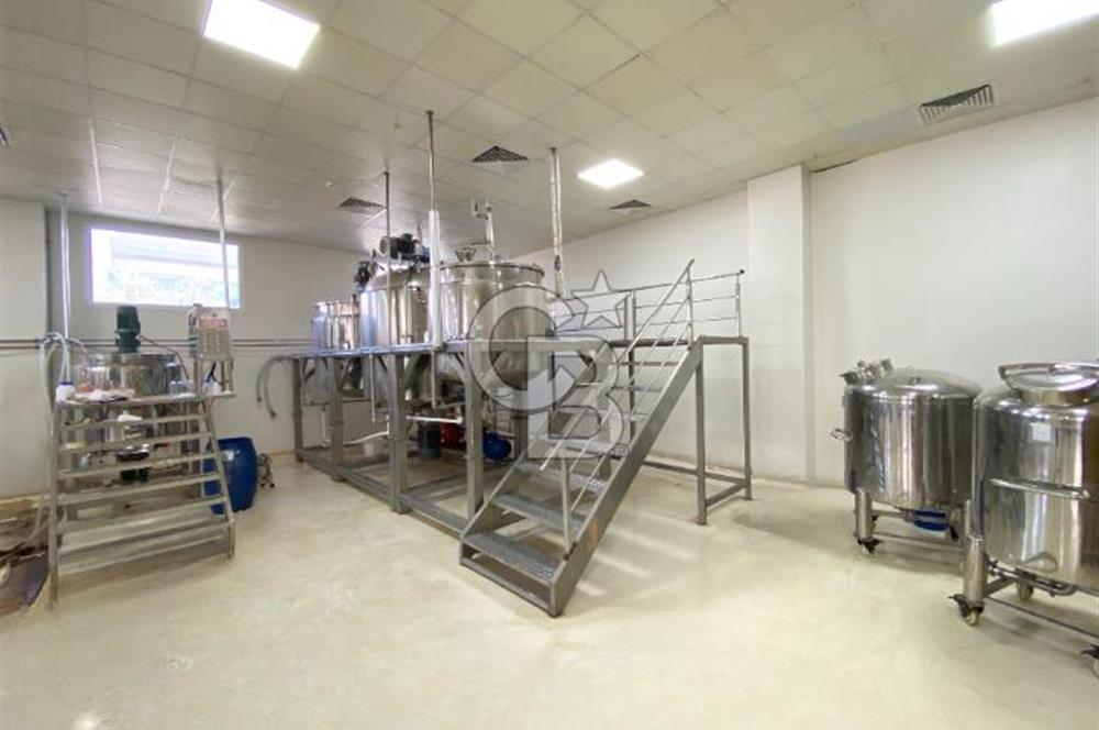 İzmir İTOP OSB'de Satılık Köşe Parsel Fabrika