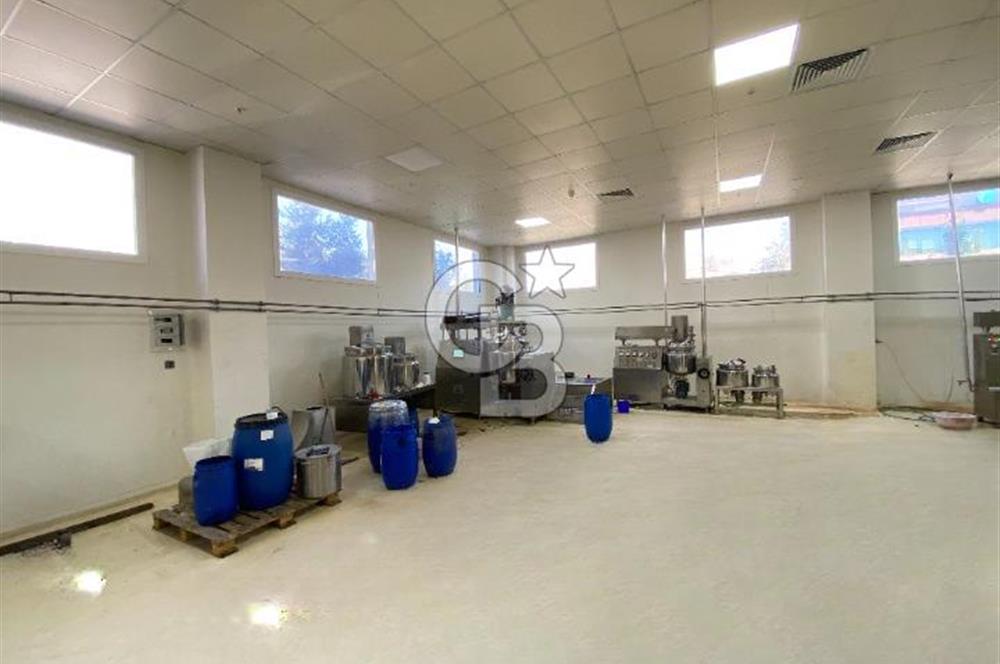 İzmir İTOP OSB'de Satılık Köşe Parsel Fabrika