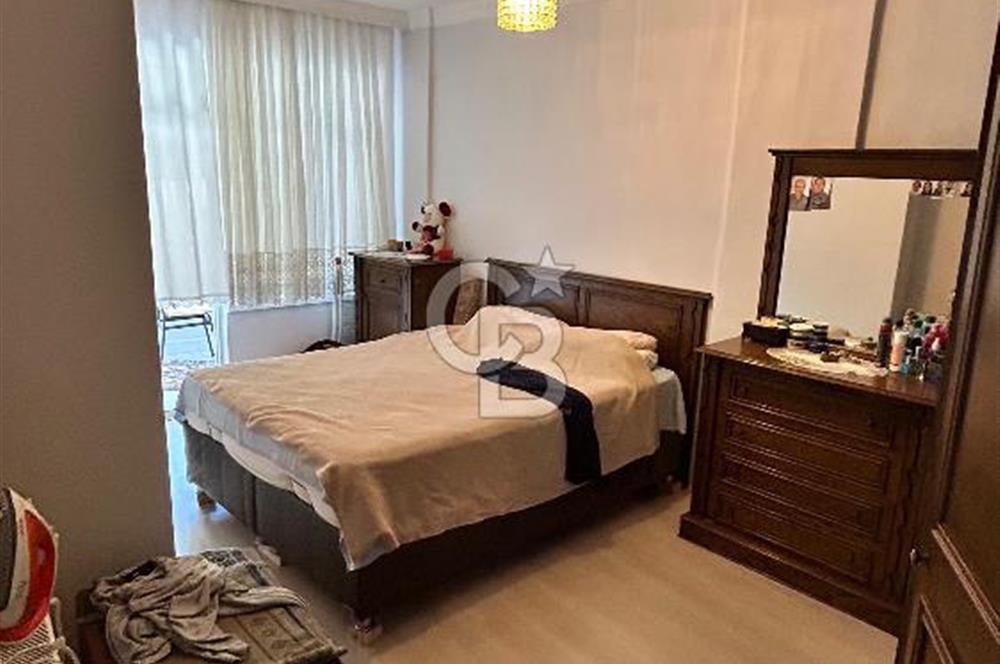 CB. AMAZON'DAN BAFRA GENÇLİK CADDESİNDE 3+1 SATILIK