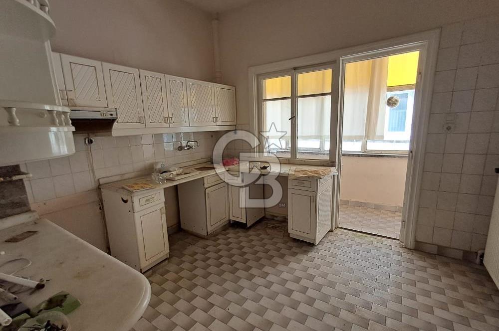 Sahabiyede Öğretmen Evi Karşı Sokağında 2 Katlı Komple Bina