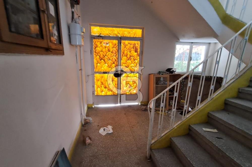 Sahabiyede Öğretmen Evi Karşı Sokağında 2 Katlı Komple Bina
