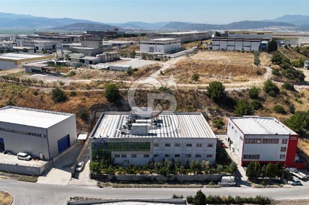 İzmir İTOP OSB'de Satılık Köşe Parsel Fabrika