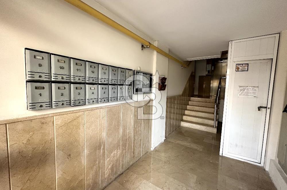 İZMİR, BAYRAKLI OSMANGAZİ HAVUZLU SİTEDE EŞYALI KİRALIK 2+1 DAİRE