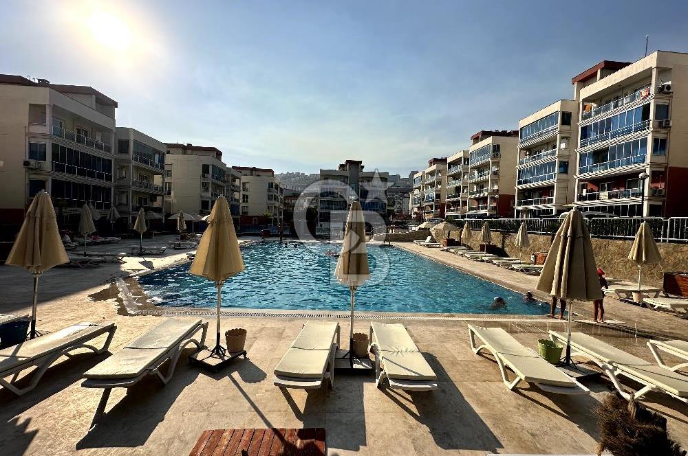 İZMİR, BAYRAKLI OSMANGAZİ HAVUZLU SİTEDE EŞYALI KİRALIK 2+1 DAİRE