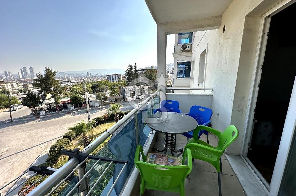 İZMİR, BAYRAKLI OSMANGAZİ HAVUZLU SİTEDE EŞYALI KİRALIK 2+1 DAİRE