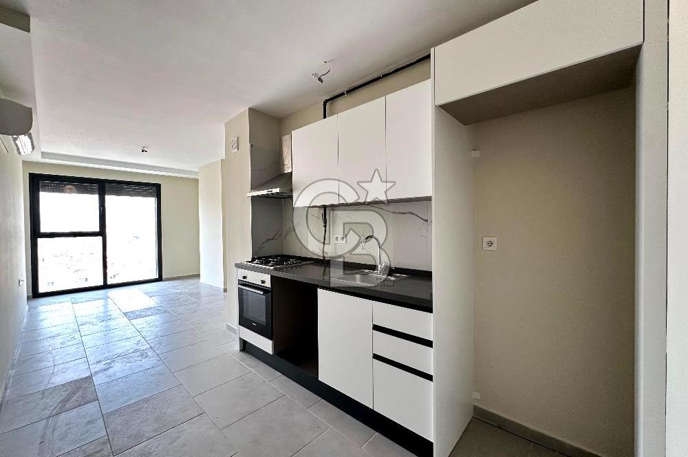 Arya Suite'de Balkonlu Kiralık 1+1 Daire