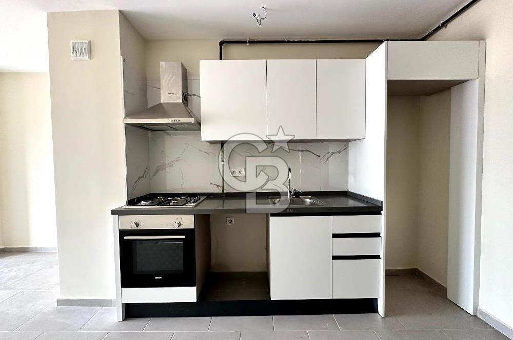  Arya Suite'de Balkonlu Kiralık 1+1 Daire