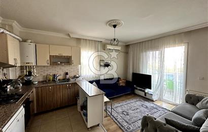 İZMİR, BAYRAKLI OSMANGAZİ HAVUZLU SİTEDE EŞYALI KİRALIK 2+1 DAİRE