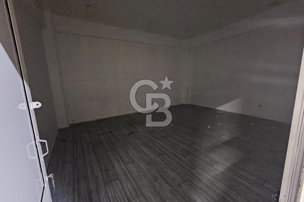 CB ENVOY | Gölcük Merkez'de 30 M2 Muhteşem Konumda Kiralık Ofis