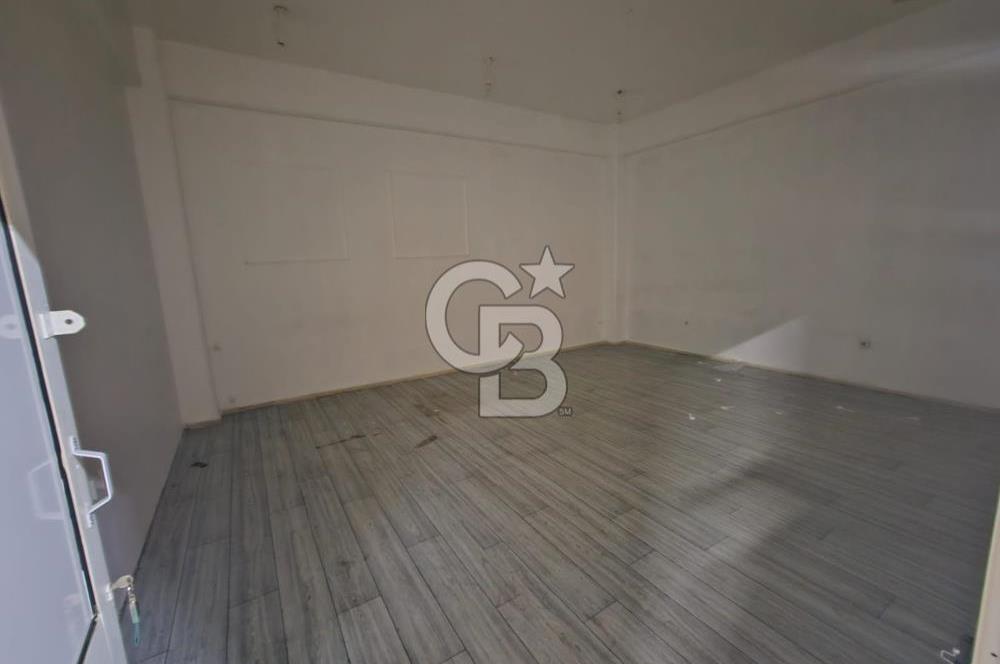 CB ENVOY | Gölcük Merkez'de 30 M2 Muhteşem Konumda Kiralık Ofis