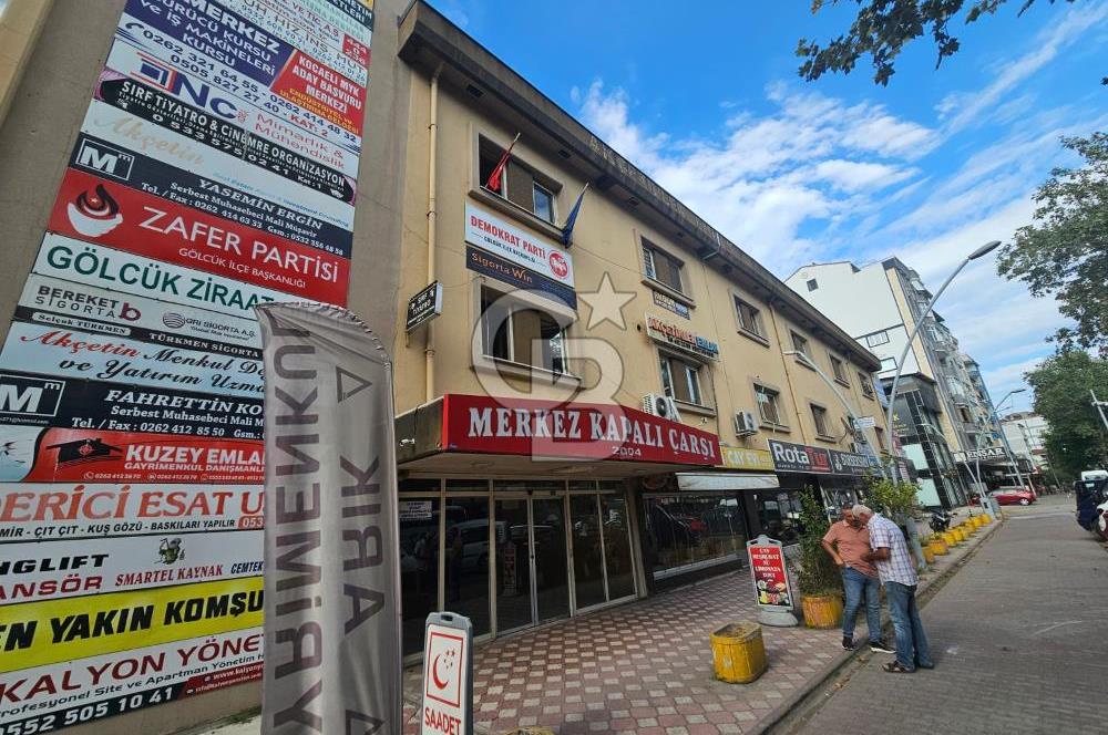 CB ENVOY | Gölcük Merkez'de 30 M2 Muhteşem Konumda Kiralık Ofis