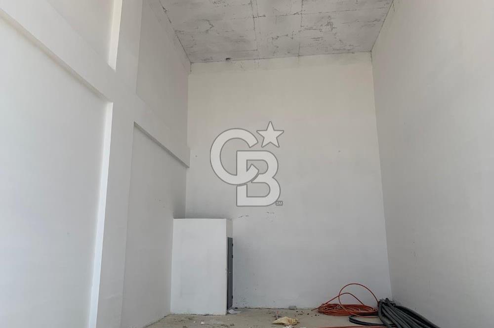 Pelit Plus Forces Yenikent'te Cadde Cepheli Yatırımlık SATILIK İŞ YERİ