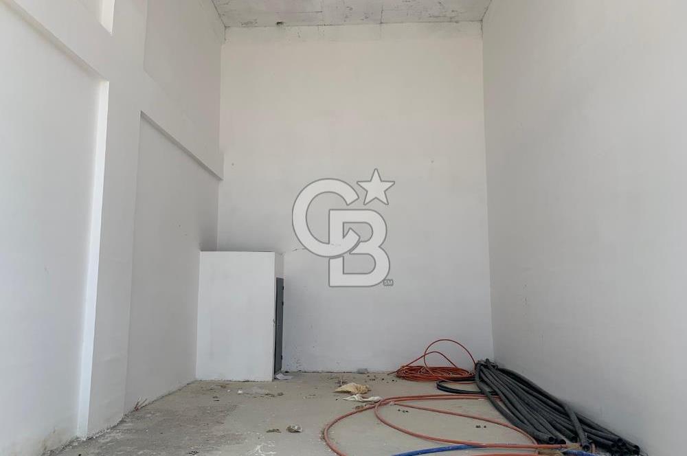 Pelit Plus Forces Yenikent'te Cadde Cepheli Yatırımlık SATILIK İŞ YERİ