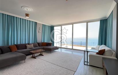 Egenin İncisi Çandarlı da Panoramik Deniz Manzaralı 4+1 Villa