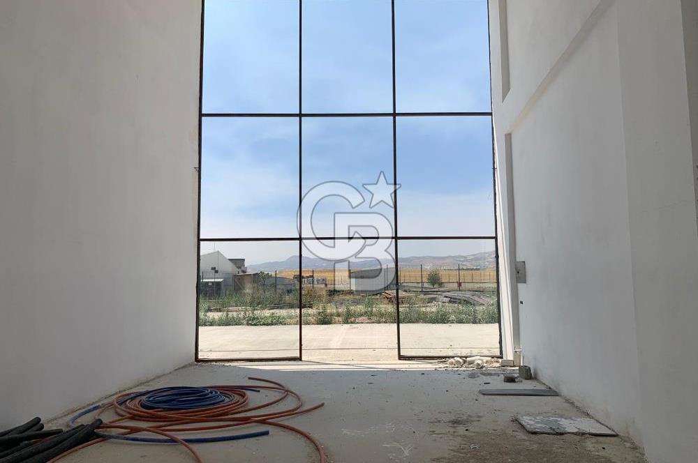 Pelit Plus Forces Yenikent'te Cadde Cepheli Yatırımlık SATILIK İŞ YERİ