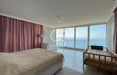 Egenin İncisi Çandarlı da Panoramik Deniz Manzaralı 4+1 Villa