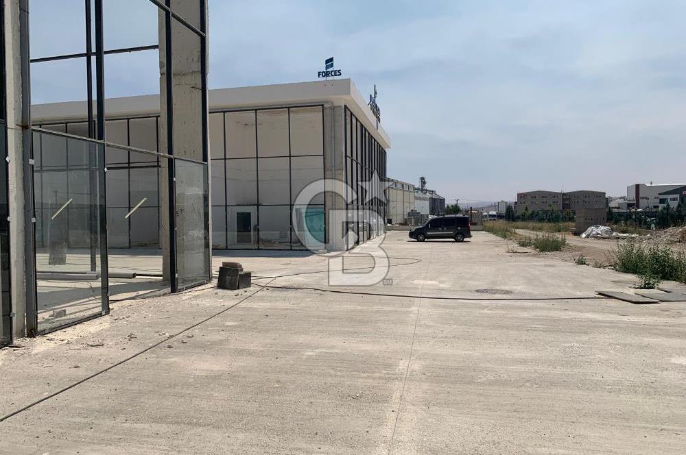 Pelit Plus Forces Yenikent'te Cadde Cepheli Yatırımlık SATILIK İŞ YERİ