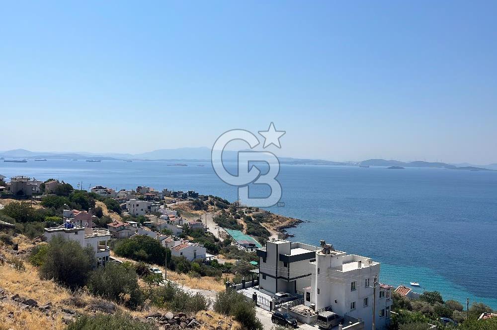 Egenin İncisi Çandarlı da Panoramik Deniz Manzaralı 4+1 Villa