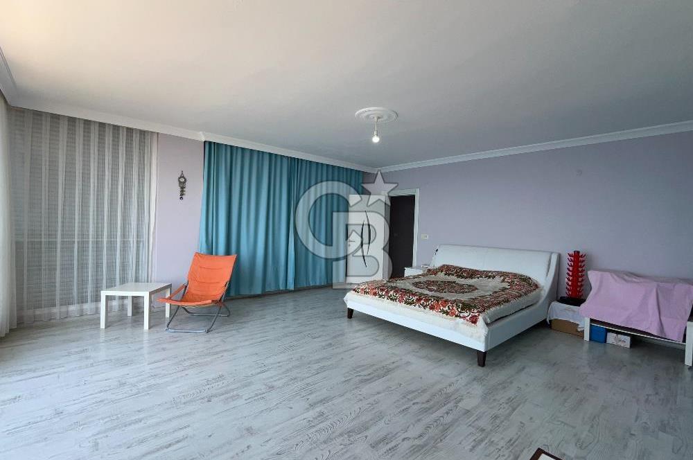 Egenin İncisi Çandarlı da Panoramik Deniz Manzaralı 4+1 Villa