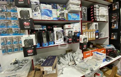 KABİL CD ÜZERİ 12 M CD.CEPHELİ DEVREN SATILIK 900 M2 YAPI MARKET