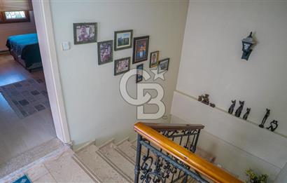 Güzelbahçe Siteler Mahallesinde 4+1 Tripleks Villa