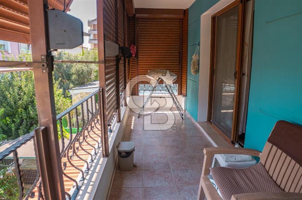 Güzelbahçe Siteler Mahallesinde 4+1 Tripleks Villa