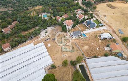 ANTALYA DEMRE KAPAKLI - HOYRAN SATILIK DENİZ MANZARALI 2 TAPU