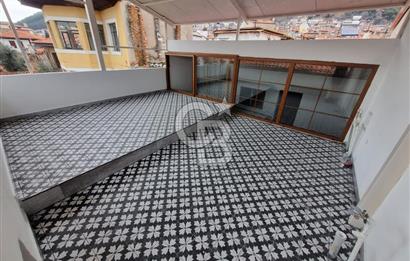 Muğla Merkezde Satılık Oturum Amaçlı/Ofis Kullanımına Uygun Muğla Evi