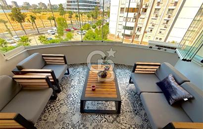 İzmir albatros sitesinde 4+1 kiralik daire