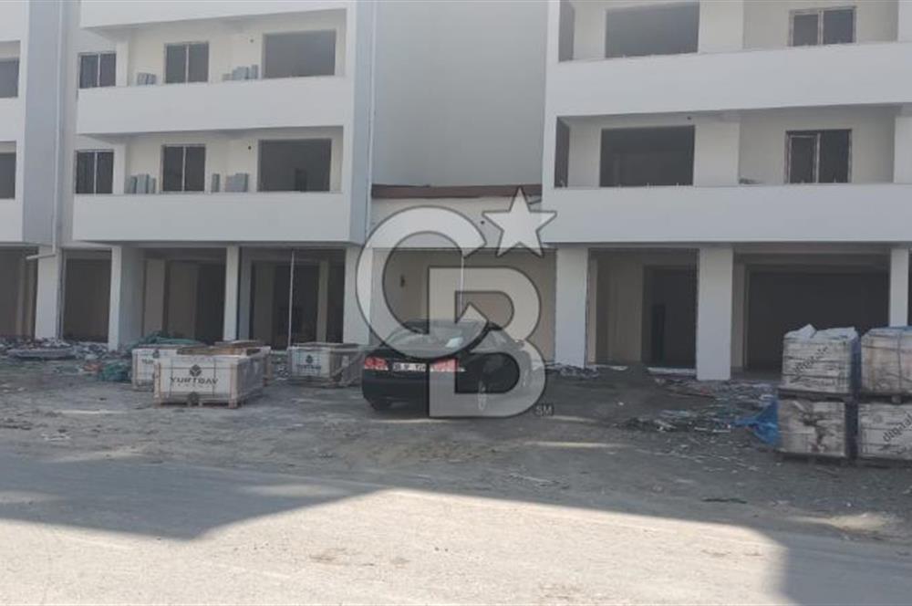 ŞİRİNEVLER'DE SATILIK İŞ YERİ