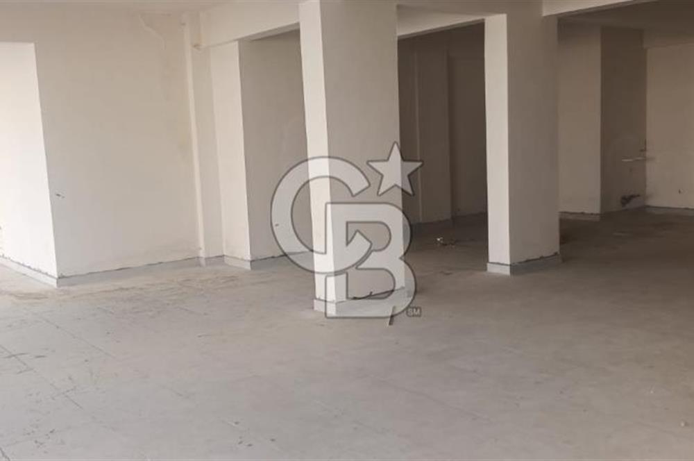 ŞİRİNEVLER'DE SATILIK İŞ YERİ