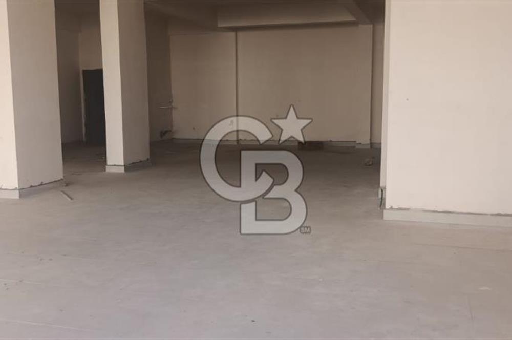 ŞİRİNEVLER'DE SATILIK İŞ YERİ