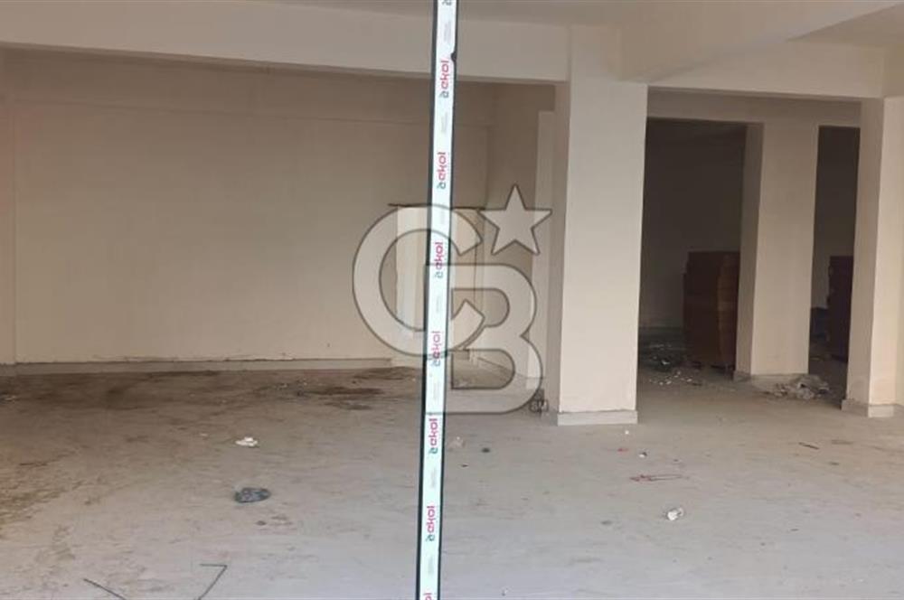 ŞİRİNEVLER'DE SATILIK İŞ YERİ
