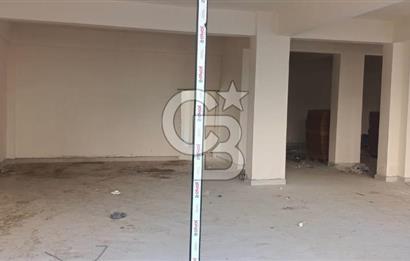 ŞİRİNEVLER'DE SATILIK İŞ YERİ