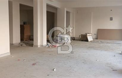 ŞİRİNEVLER'DE SATILIK İŞ YERİ