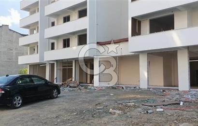 ŞİRİNEVLER'DE SATILIK İŞ YERİ