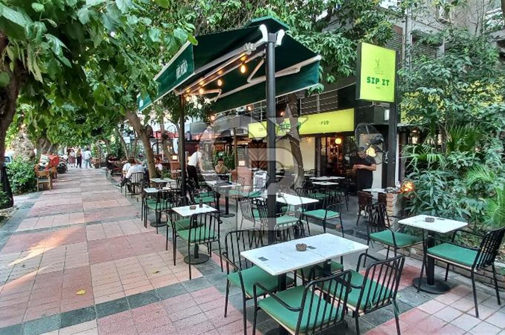 Alsancak Gük Sokakta Yüksek Cirolu Devren Kiralık Pub