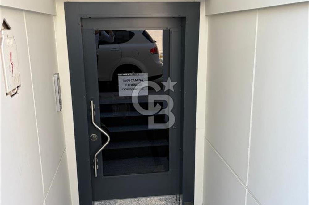 ORTABAYIR'DA SATILIK 2+1 OTOPARKLI-ASANSÖRLÜ LÜKS DAİRE
