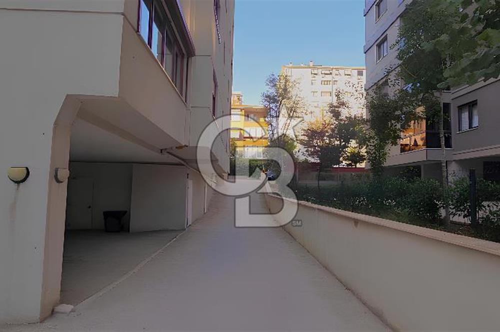 ERENKÖY'DE SAHİLE YAKIN 3+1 FERAH VE MODERN SATILIK FIRSAT DAİRE