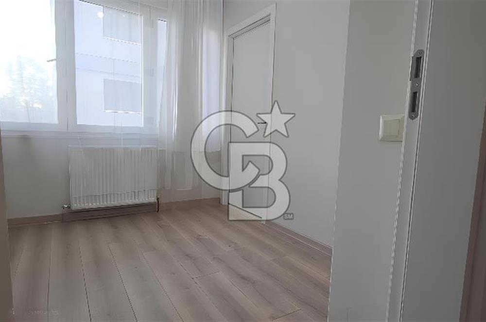 ERENKÖY'DE SAHİLE YAKIN 3+1 FERAH VE MODERN SATILIK FIRSAT DAİRE
