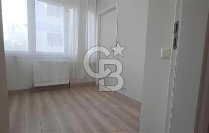 ERENKÖY'DE SAHİLE YAKIN 3+1 FERAH VE MODERN SATILIK FIRSAT DAİRE