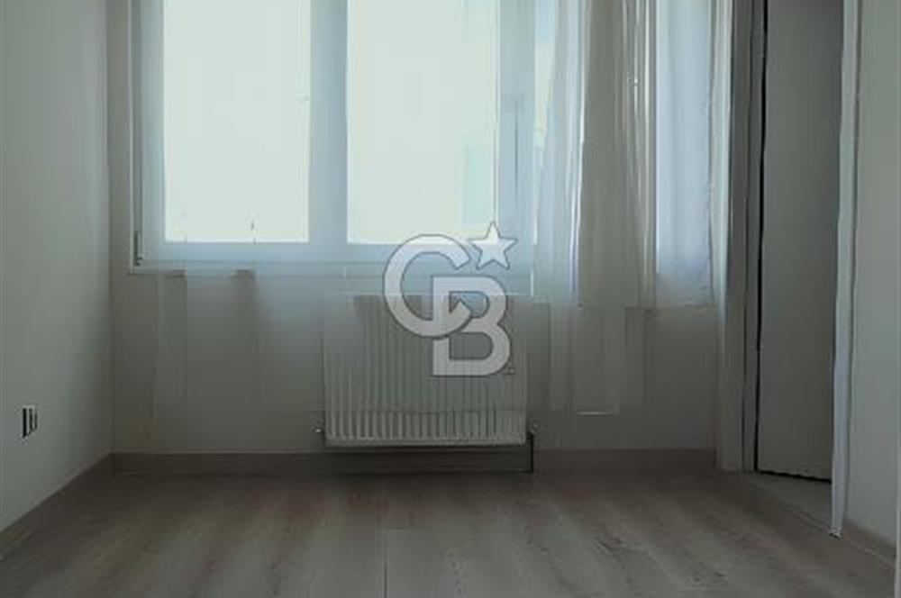ERENKÖY'DE SAHİLE YAKIN 3+1 FERAH VE MODERN SATILIK FIRSAT DAİRE