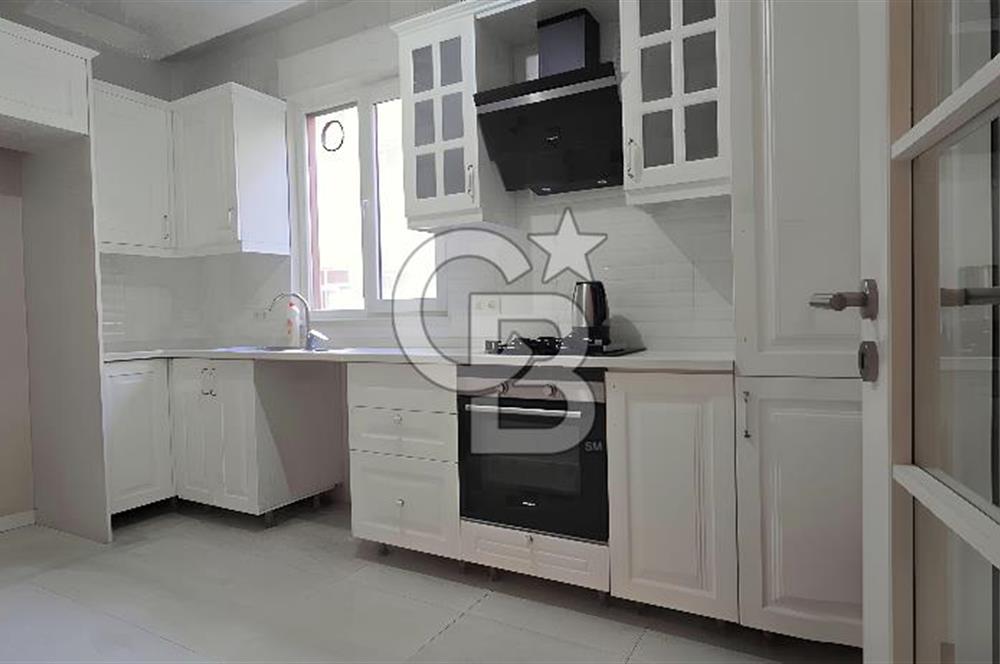 ERENKÖY'DE SAHİLE YAKIN 3+1 FERAH VE MODERN SATILIK FIRSAT DAİRE